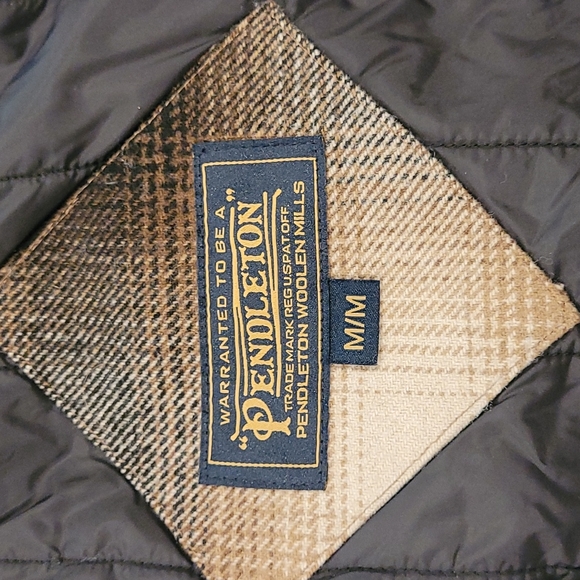 Pendleton plaid wool coat - Picture 10 of 12